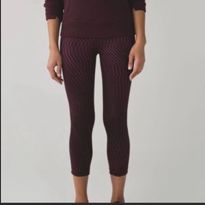 Lululemon 🍋 Wunder Under Crops